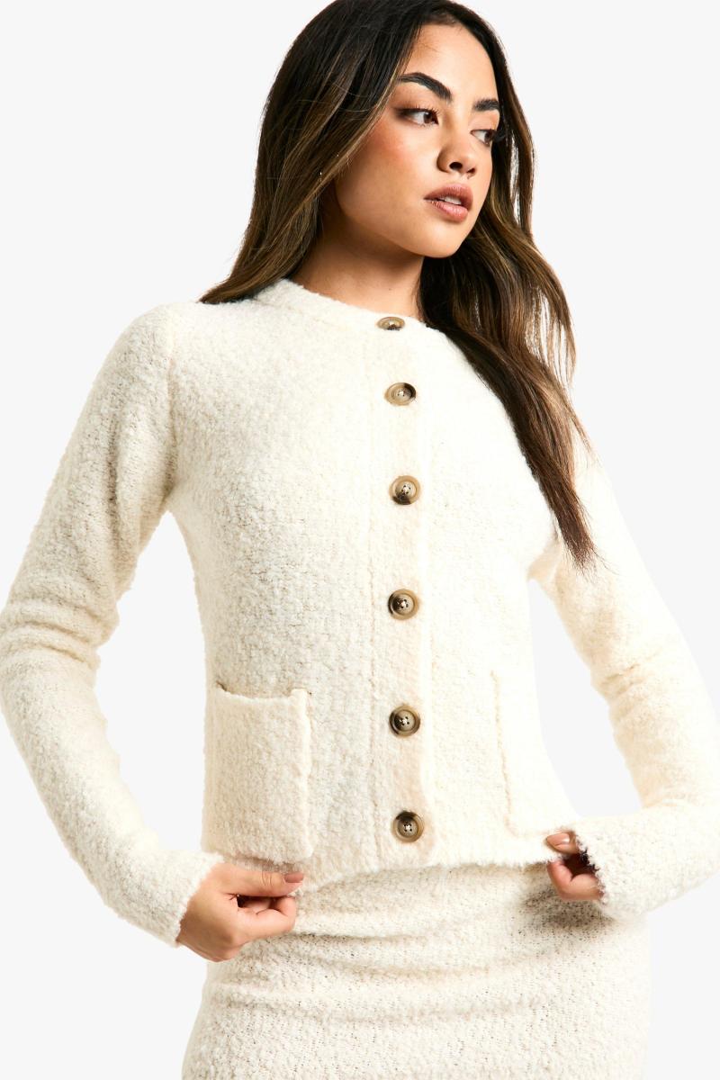 В’язаний укорочений кардиган із кишеньковими деталями та міні-спідниця з низькою посадкою Borg