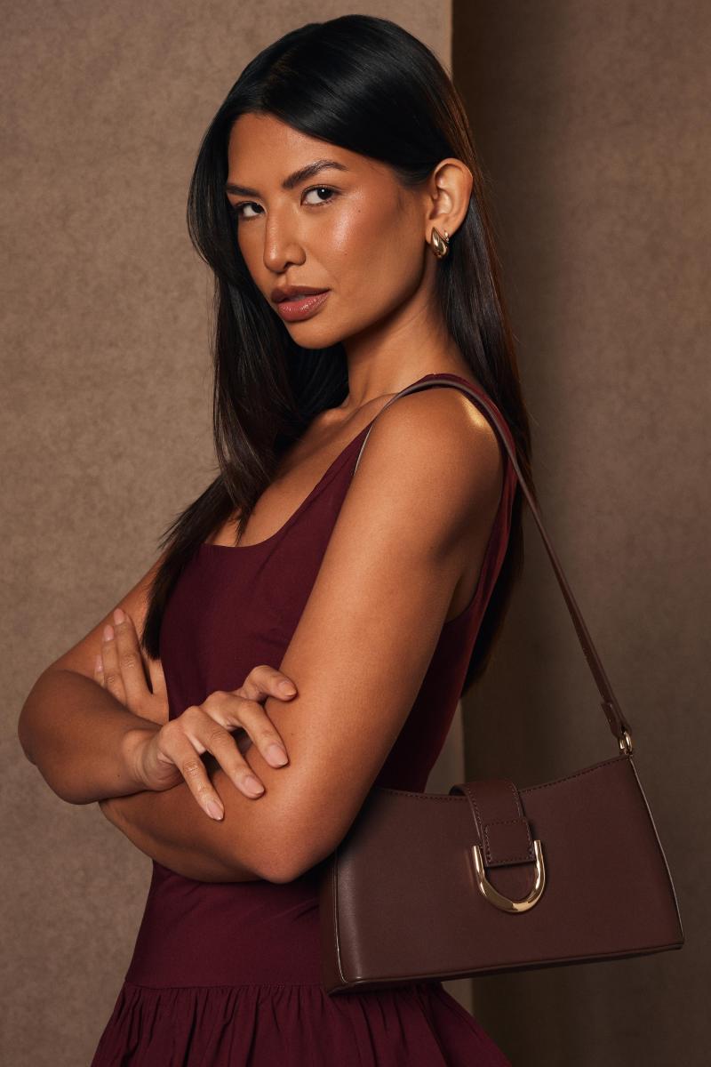 Коричнева смуга деталі для плечей