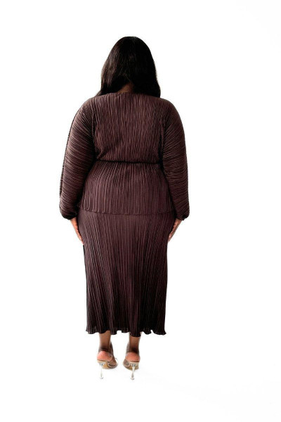 Крива спідниця MIDI Plisse в шоколаді