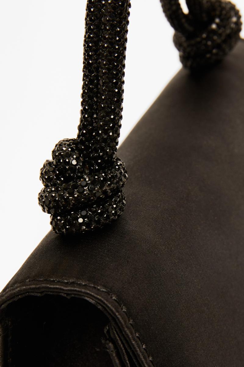 Чорна сукачка для верхньої ручки