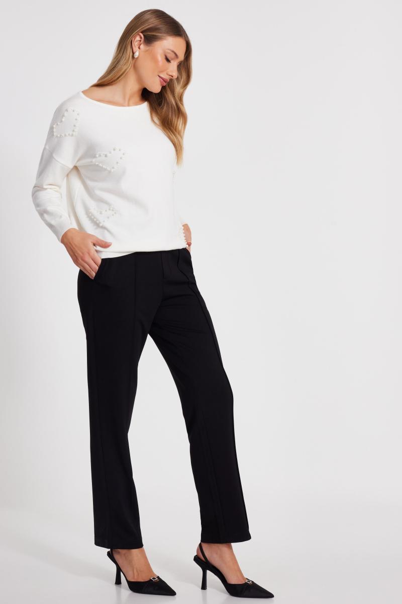 Біля білої перлини, прикрашеної перемички