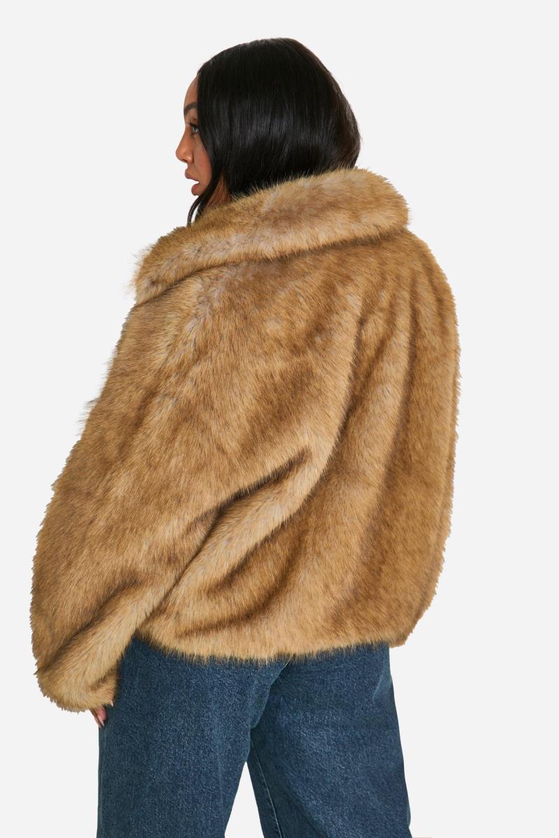 Плюс шуба зі штучним хутром преміум-класу