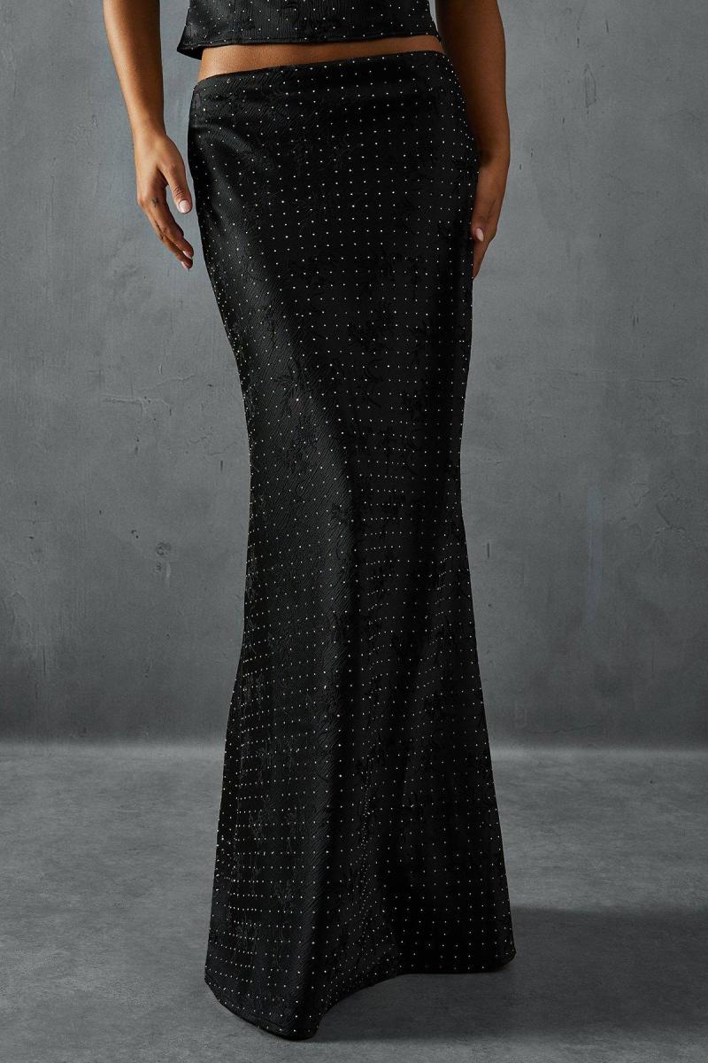 Hotfix Diamante Satin Racer Top та координація спідниці максі